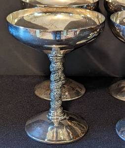 lot 205 image: F.B. Rogers Silver Plated Champagne Glass Set