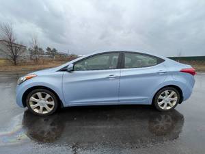 lot 23B image: 2012 Hyundai Elantra GLS - 2 OWNERS
