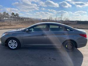lot 23A image: 2011 Hyundai Sonata GLS