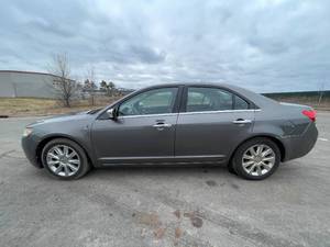 lot 22M image: 2011 Lincoln MKZ - AWD - 2 OWNERS