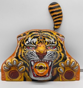 Vintage Tin Litho Wind Up Eldon Roaring Tiger Game