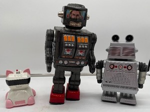 LOT Of 3 Vintage Robots