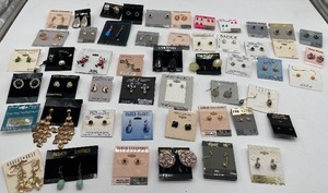 50 Pairs Of New Earings