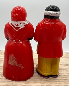 Salt and Pepper Country Gent and Madame Plastic Mold and Die Works USA