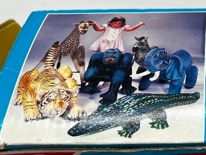 Barnums Animal Inflatable Tiger 1986 Nabisco toy lot