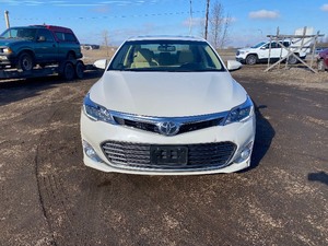 2015 Toyota Avalon Limited only 29,704 miles