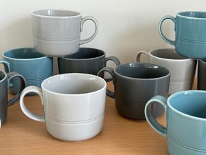 lot 35 image: Set of 14 Crate and Barrel Hue Collection Coffee Mugs