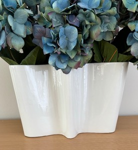 lot 89 image: Decorative Modern White Vase with Faux Florals