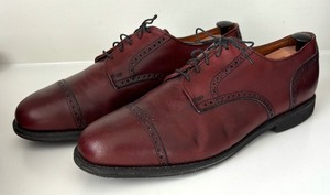 lot 157 image: Classy Allen Edmonds Shoes