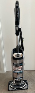 lot 205 image: Shark Rotator Powered Lift Away Vacuum