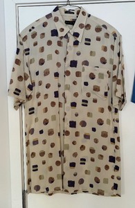 lot 228 image: Four Quality Mens Short Sleeve Shirts