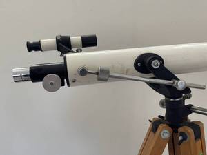 lot 267 image: Galaxy Astronomical Telescope D-60MM F-700MM with Wooden Tripod
