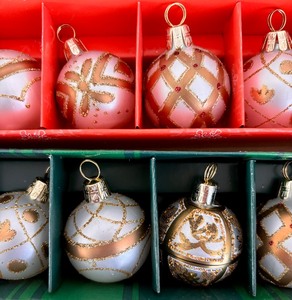 lot 233 image: Kurt S. Adler Ornaments