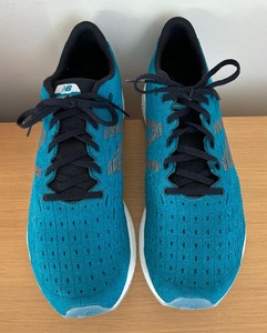 lot 234 image: Pair of Mens New Balance Shoes