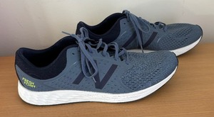 lot 235A image: Pair of Mens New Balance Tennis Shoes