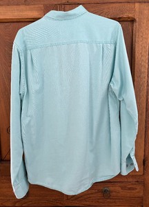 lot 314 image: Tommy Bahama Button Up Shirt