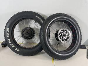 lot 3 image: Kenda Intrusion Fat Bike Wheels 17 Inch