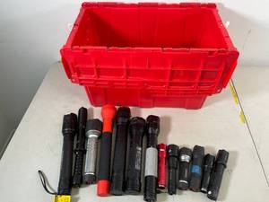 lot 74 image: Box of Flashlights