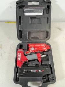 lot 97 image: Senco Pro21LXP nail gun