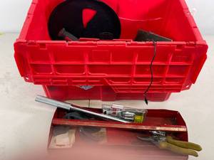 lot 131 image: Tool Grab Bag Box