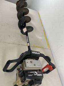 lot 141 image: Ice Auger