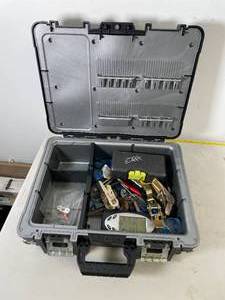 lot 150 image: Random Stuff in case
