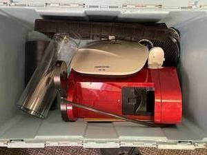 lot 194 image: Aruba and coffee pod machine