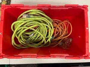 lot 220 image: Heavy duty Etension Cord