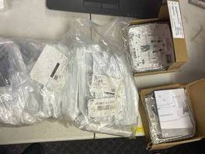 lot 274 image: Aruba wall mounts and mounting brackets