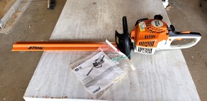 lot 142 image: Stihl HS45Hedge trimmer 26 Blade