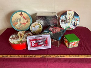 lot 41 image: All Occasion and Holiday Metal Tins