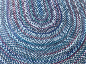 lot 326 image: Braid Rug