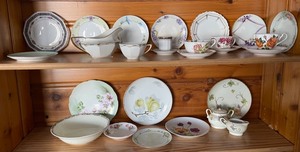lot 240 image: Collection of Tea Cups and Plates
