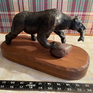 lot 138 image: Bear Metal Sculpture - G. Koos 1997