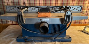 lot 305 image: Ryobi 6 18 Variable Speed Benchtop & Jointer Planer