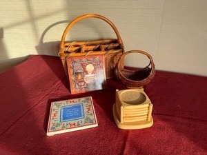 lot 92 image: Baskets, trivets, coasters
