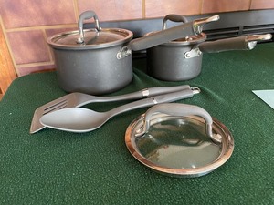 Pampered Chef 3 quart & 1 12 Qt Pots with lids & Utensils