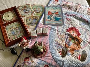 Raggedy Ann & Andy Collection with Clock, Quilt and More