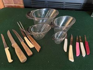 Measuring Cups by Pampered Chef and a Knife Collection