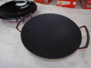 lot 71 image: Le Creuset Cast Iron Wok