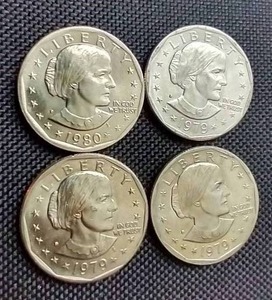 (4) Susan B. Anthony Dollars