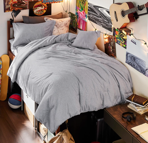 lot 266 image: Bedsure TwinTwin XL Comforter Set - Soft Grey Bedding