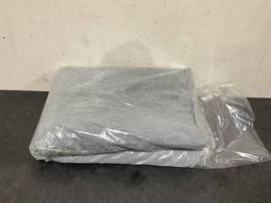lot 256 image: Grey Area Rug 72x48