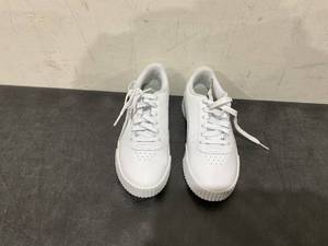 lot 279 image: USED Womens Puma Corina L White SIZE 7