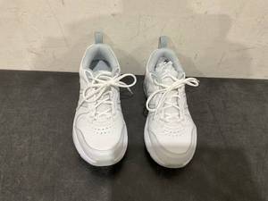 lot 290 image: USED New Balance Unisex 857 White Shoes SIZE 8.5