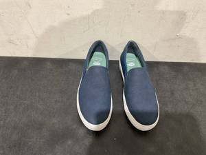 lot 324 image: Dr. Scholls Shoes Womens Nova Sneaker SIZE 9