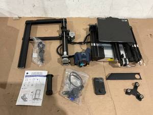 lot 153 image: Anycubic 3D Printer USED