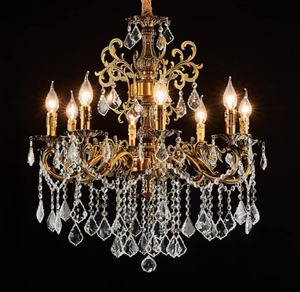 lot 78 image: Homeooze 8 Light Classic Traditional Candle-Style Crystal Chandeliers