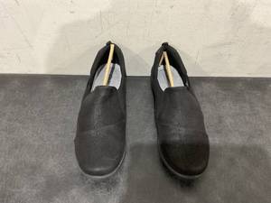 lot 387 image: CLOUDSTEPPERS SILLIAN PAZ - BLACK SIZE 10.5W