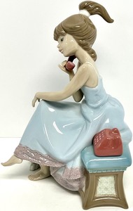 LLARDO Chit-Chat Girl on Phone With Dog Figure #5466